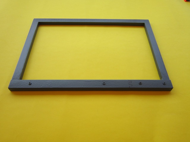 Customized-Window-Display-Frame-for-iPAD-img1.jpg